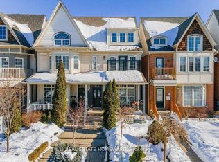 29 Sarah Ashbridge Ave #BASEMENT, Toronto, ON M4L 3Y1