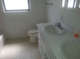217 176th Ave E, Redington Shores, FL 33708