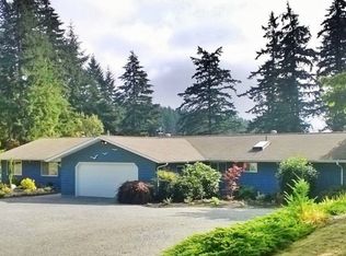 120 E Cross Island Rd, Camano Island, WA 98282