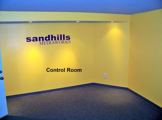 205 E Barrett St, Carthage, NC 28327