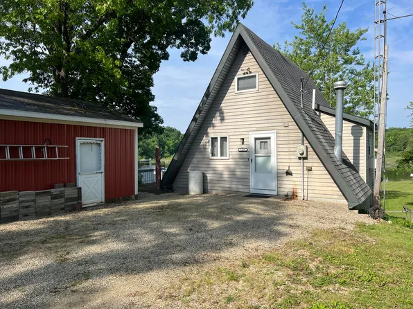 7428 Ansley Ln, Hillsdale, MI 49242