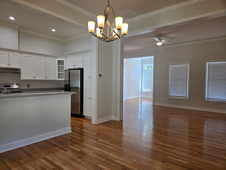 6714 SW 40th Ter — Photo 26