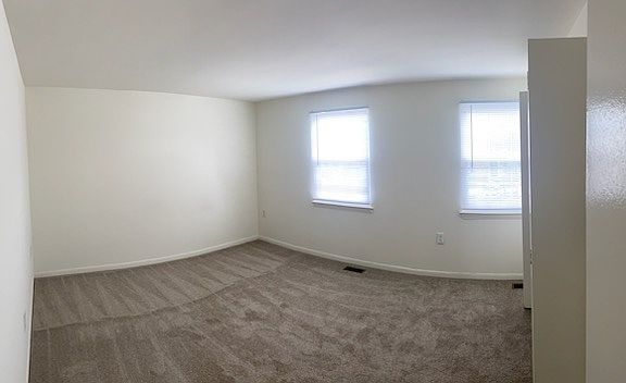 4th image of 7996 Millstone Ct #7996