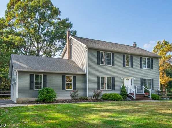 9 Old Traveled Way, Roxbury Twp., NJ 07852