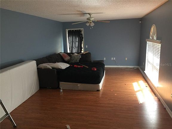 4th image of 1525 Keeling Dr
