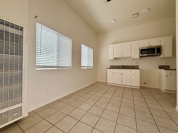 5th image of 319 Hermosa Ave Unit 13