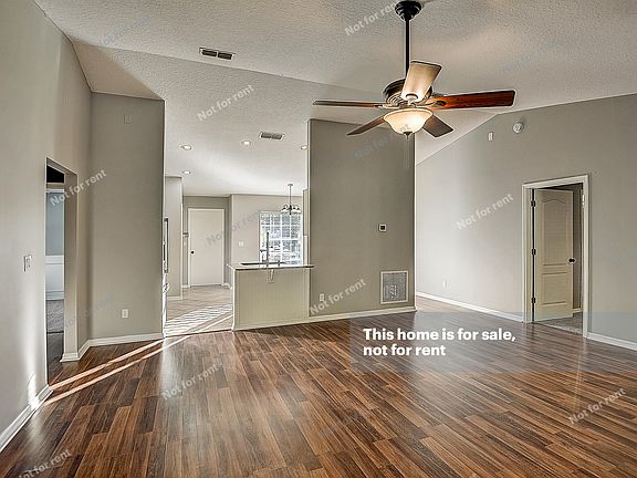 4th image of 1720 Glen Laurel Dr