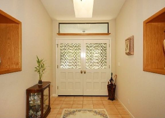 2nd image of 25361 Sugar Pine Dr