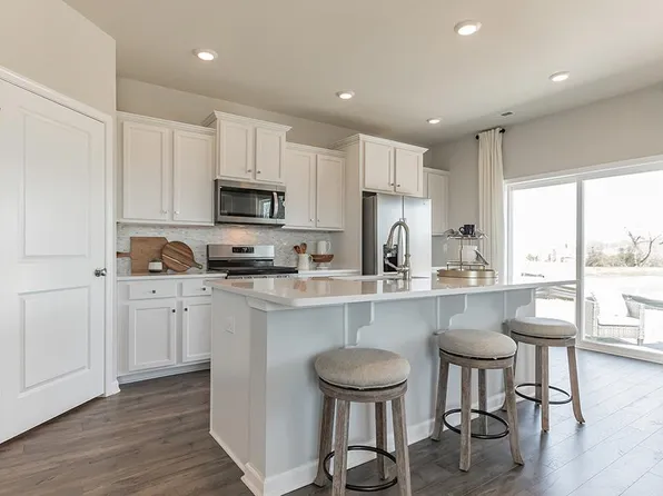 20 Norwich Ln, Moorestown, NJ 08057