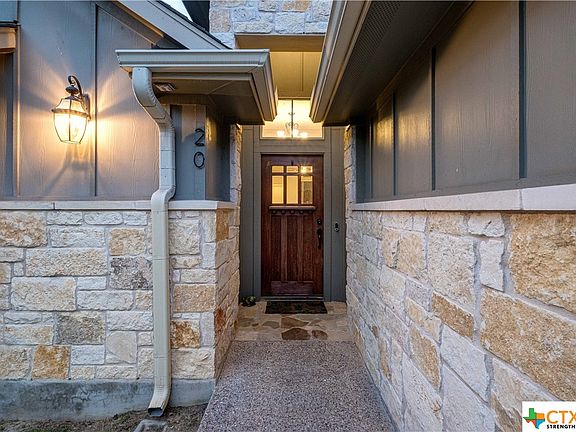 5th image of 20 Sprucewood Dr