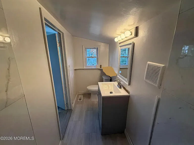 181 Tilton St — Photo 8