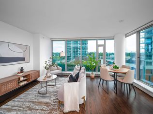 8131 Nunavut Ln #904, Vancouver, BC V5X 0E2