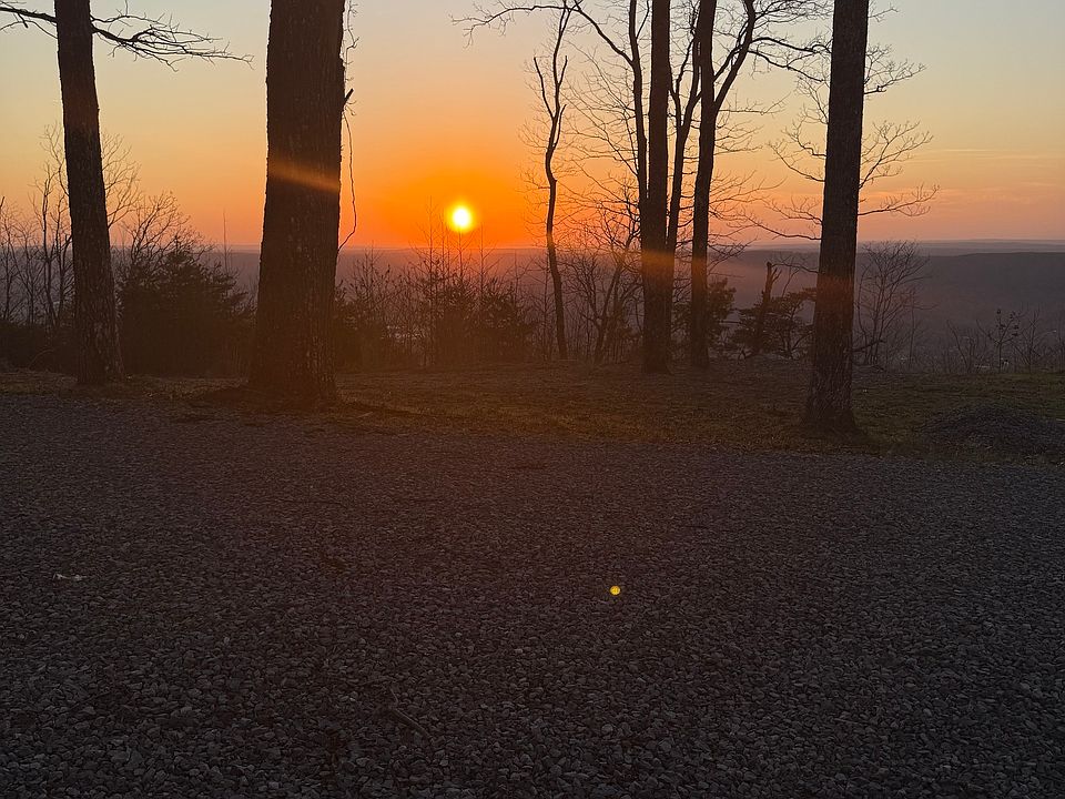 2nd image of 16 Scenic Hwy