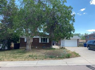 1664 S Balsam St, Lakewood, CO 80232