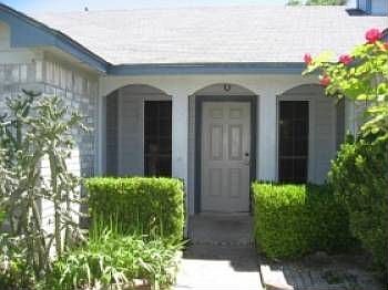 4th image of 606 Sunny Brook Dr