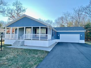 25 Fieldstone Dr, Lyman, ME 04002