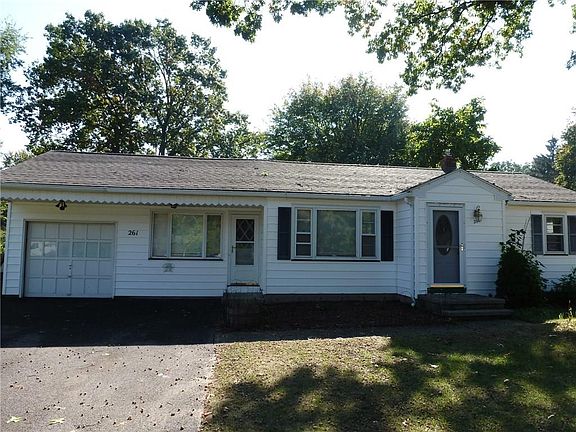 3rd image of 261 Park Lane Dr