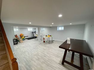 180 E Beverly Pkwy, Valley Stream, NY 11580