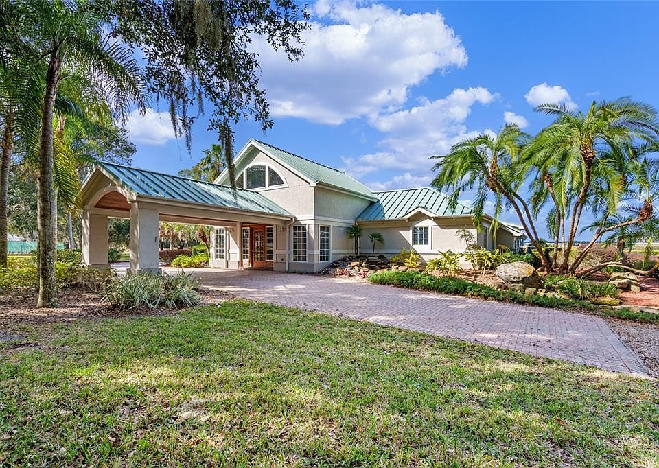1st image of 555 GROVE DRIVE