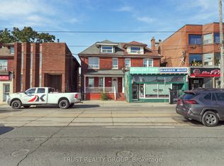 2279 Dundas St W, Toronto, ON M6R1X6