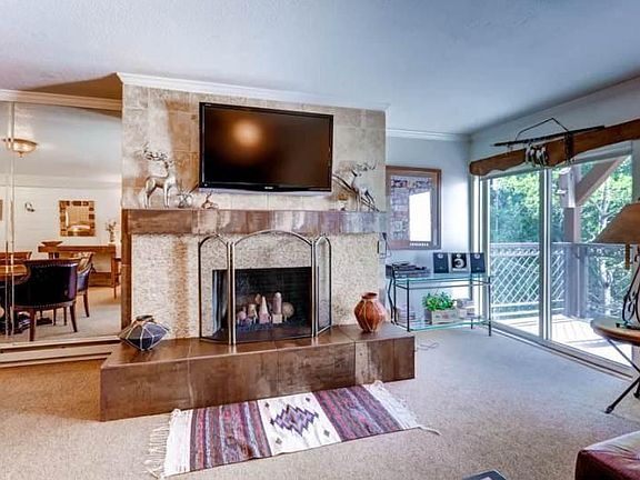 4th image of 684 W Lionshead Cir Unit 204