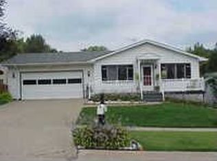 1405 34th St, Sioux City, IA 51104
