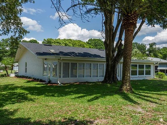 2nd image of 3136 Brunswick Cir