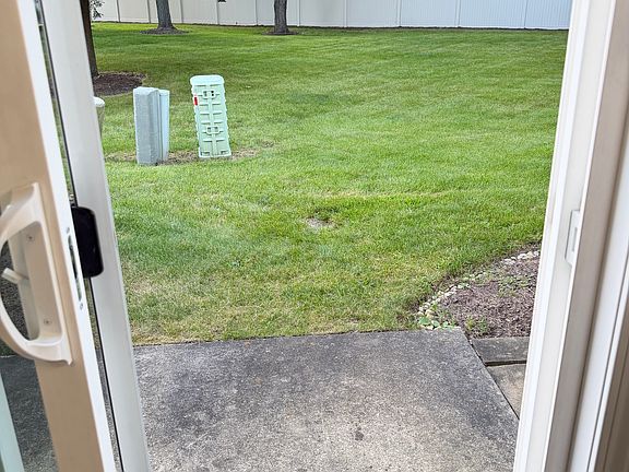 5th image of 1111 Vail Ct