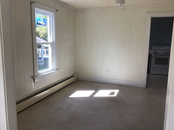 2nd image of 264 S Marvin St