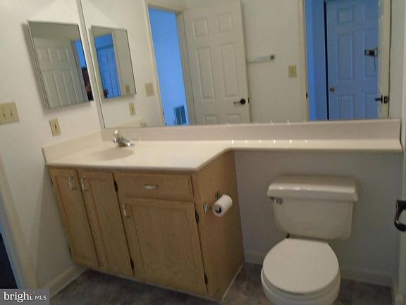 4th image of 3402 Bitterwood Pl APT B303