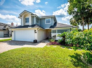 1194 Linkside Ct E, Atlantic Beach, FL 32233
