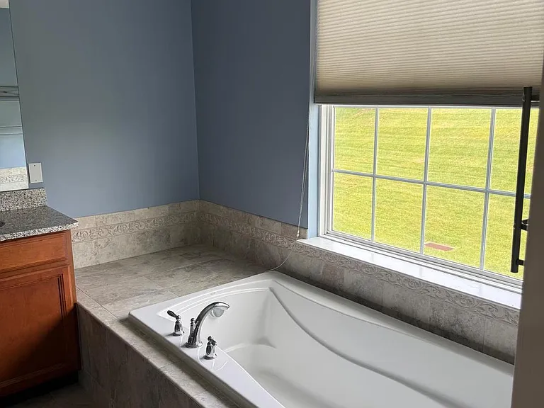 288 N Caldwell Cir — Photo 8
