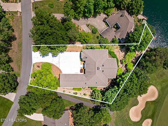 2nd image of 12 Brixton Ln