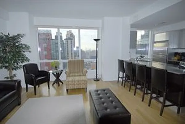 Sold by Douglas Elliman | media 18