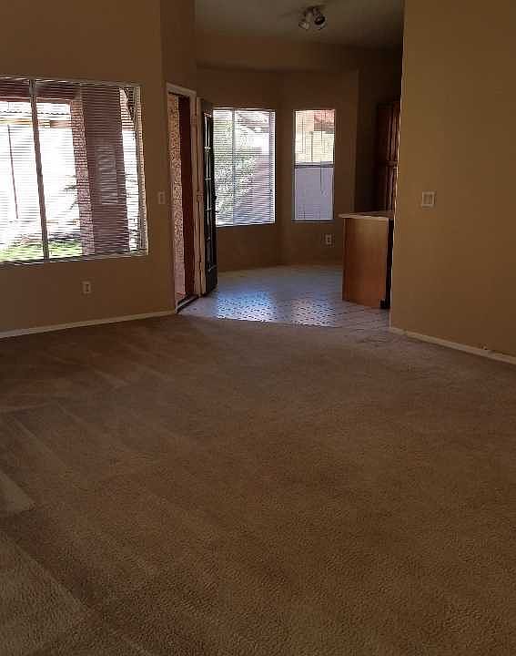 2nd image of 4122 E Glenhaven Dr