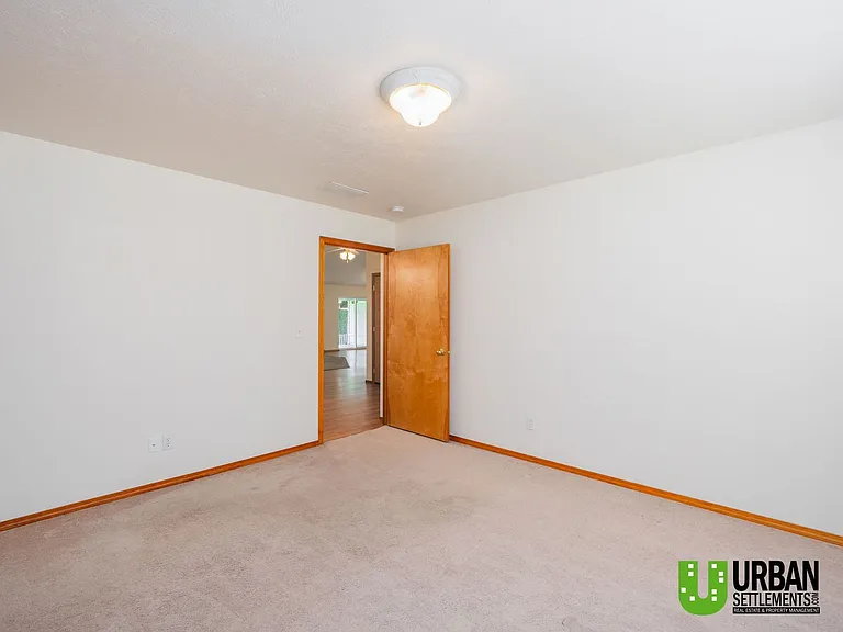 18425 E Sprague Ave — Photo 13