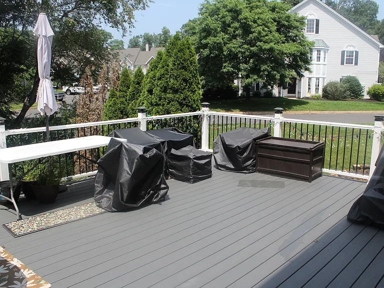 815 Martingale Rd — Photo 3