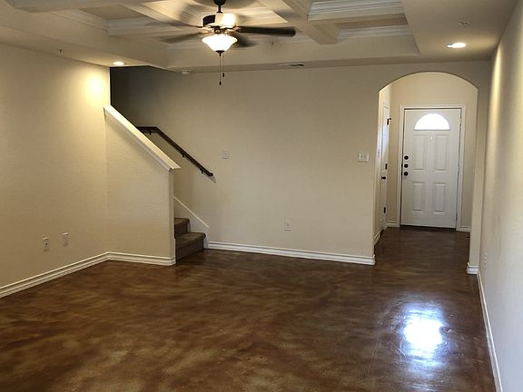 3rd image of 6603 Arancione Ave Unit 102