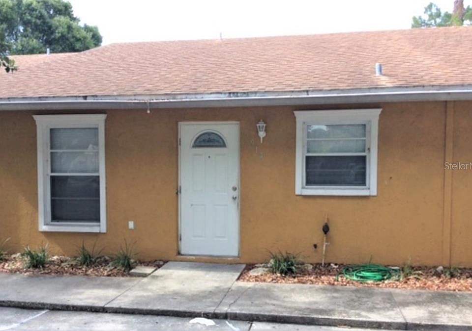 1st image of 914 Royal Palm Dr #914