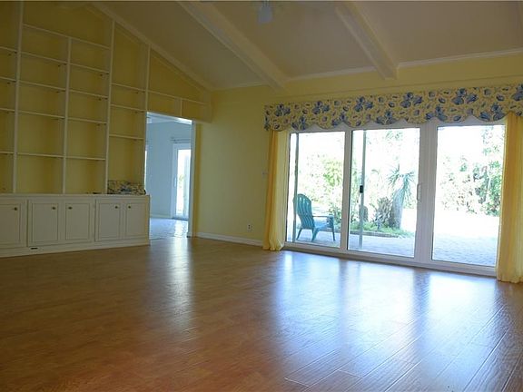 5th image of 1790 Coral Way S