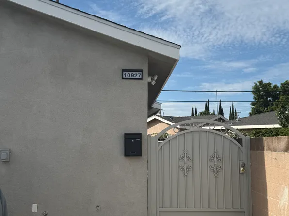 10927 Chapman Ave, Garden Grove, CA 92840