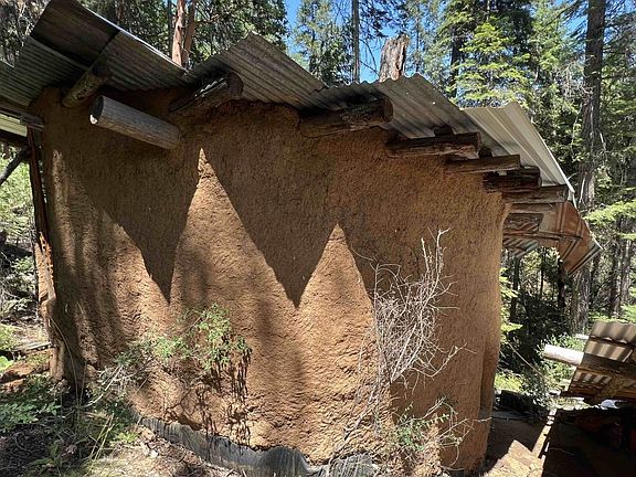 2nd image of 1111 Chrome Mine Rd