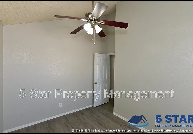 12257 Robert Dahl Dr — Photo 32