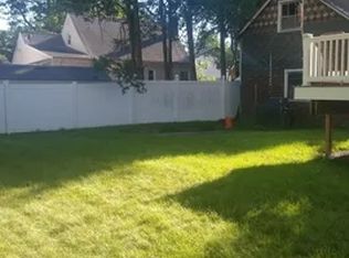 408 Dietz St, Roselle, NJ 07203