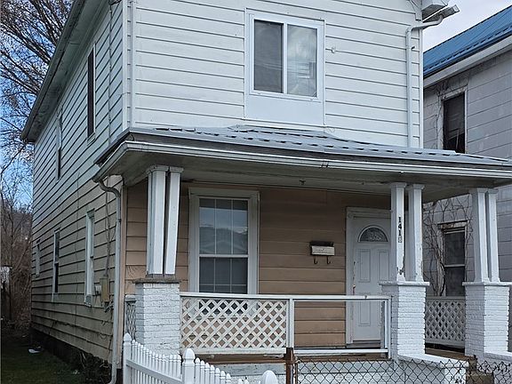 4th image of 1418 3rd Ave