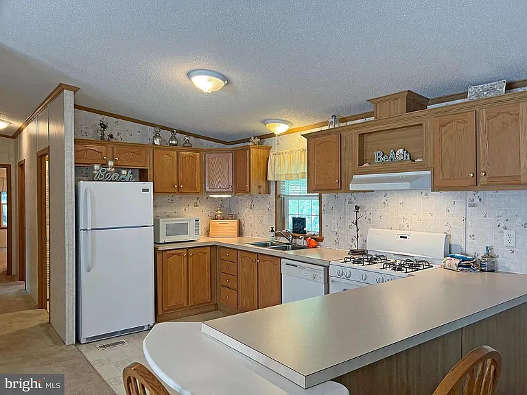 36264 King St — Photo 8
