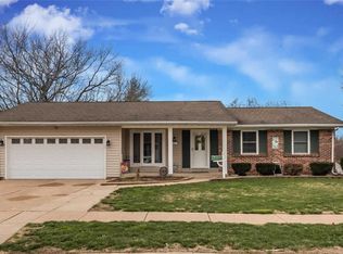 1840 Layven Ave, Florissant, MO 63031