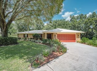 3636 E County Road 466, Oxford, FL 34484