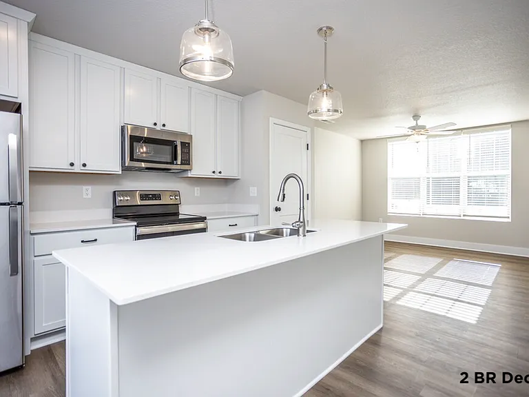 Grand Valley Townhomes — Photo 9