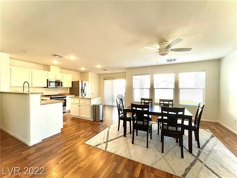 3410 Antique Rose Dr — Photo 5